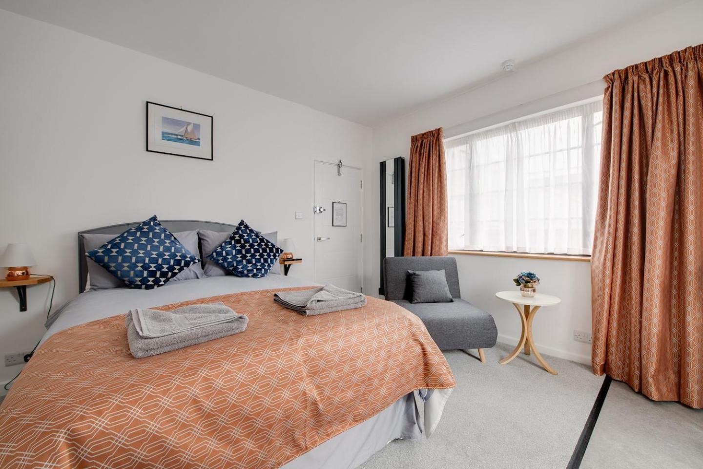 Ferryman Apartments By Places To Be Portsmouth Exterior foto