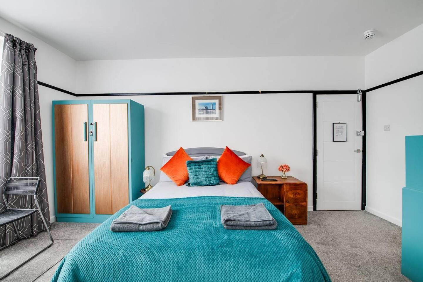Ferryman Apartments By Places To Be Portsmouth Exterior foto